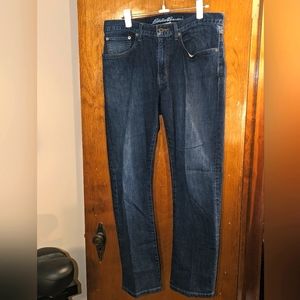 Men's Eddie Bauer straight fit jeans